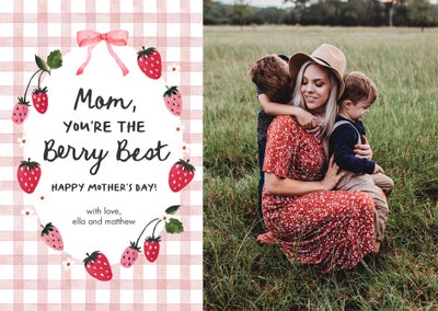 Mom Berry Best Folded Card, 5x7