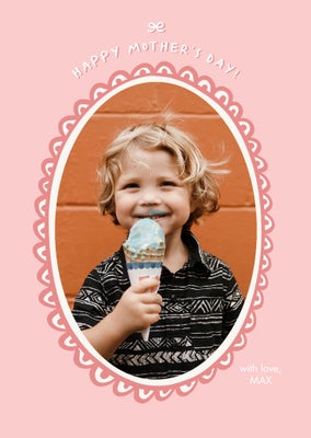 Mom Oval Love Folded Card, 5x7